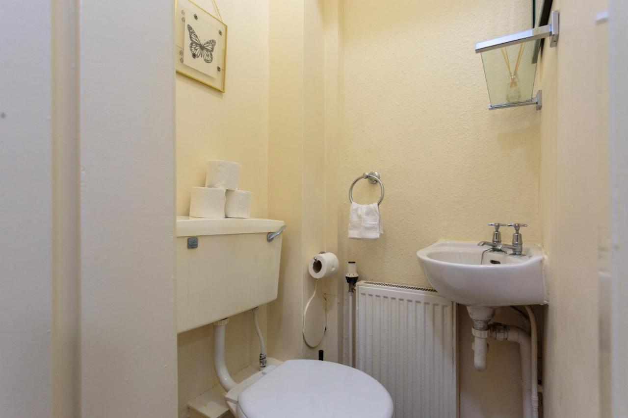 Cozy 1B Groundfloor - 8 Minute From City Centre Edimburgo Exterior foto