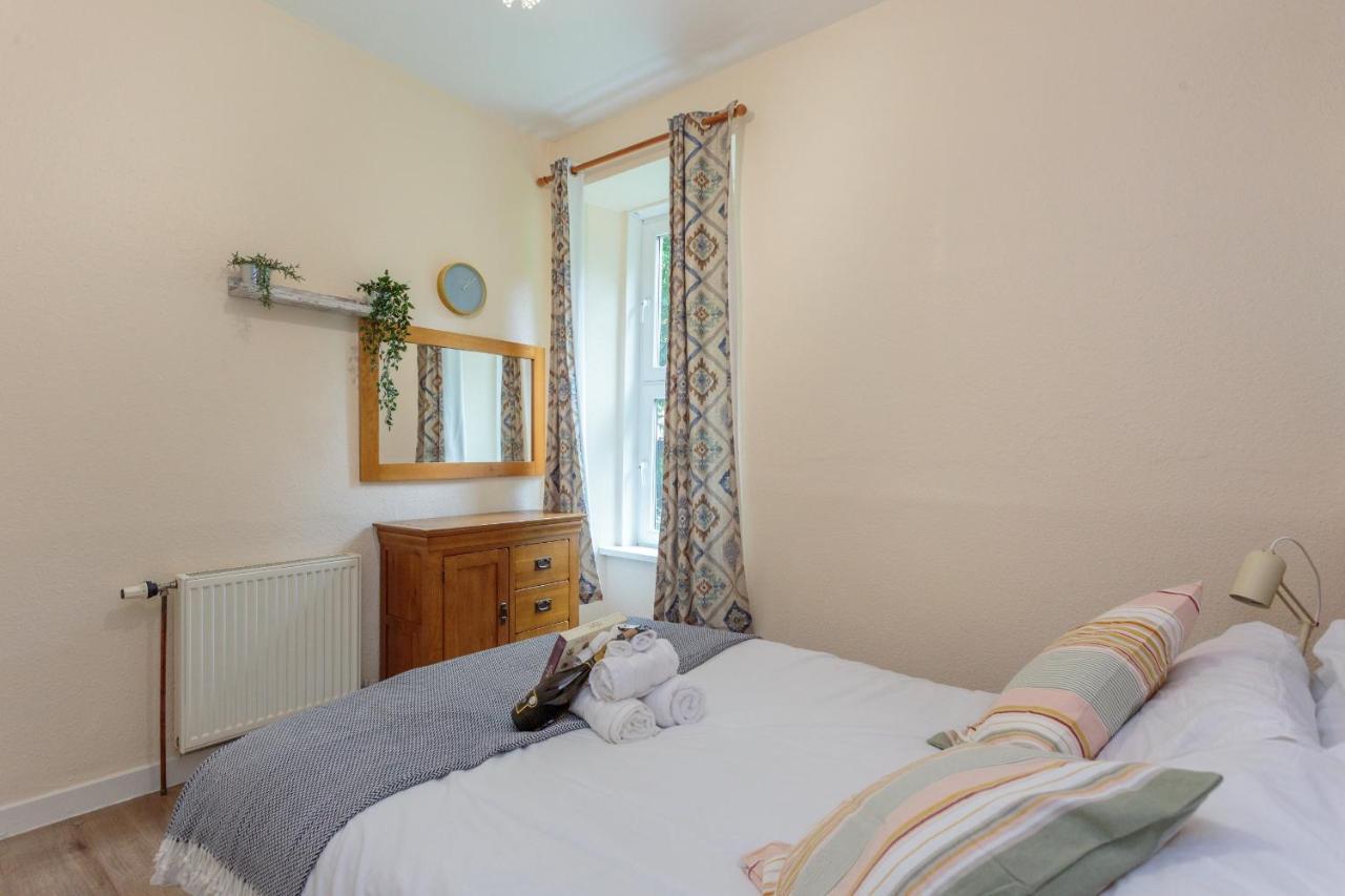 Cozy 1B Groundfloor - 8 Minute From City Centre Edimburgo Exterior foto
